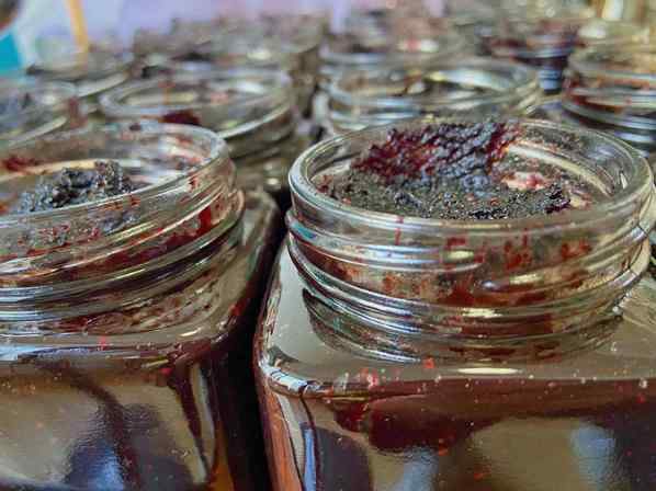 桑葚膏成品4.jpg 桑葚膏的功效与作用