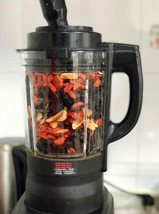 桑葚膏原料榨汁 桑葚膏原料榨汁